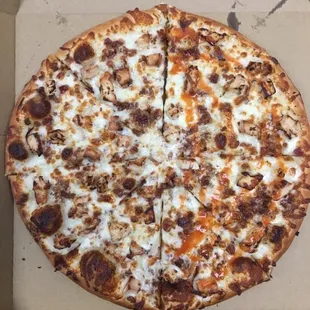 Buffalo ranch or chicken bacon ranch
