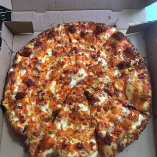 Buffalo chicken pizza - looked so good I almost felt bad for eating it!