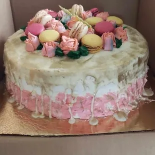 This is the cake we had received.