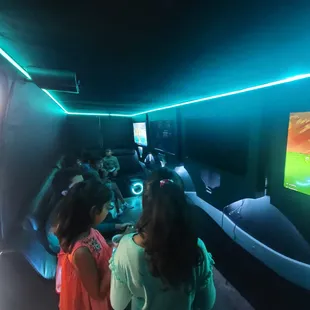 G Mobile Arcade