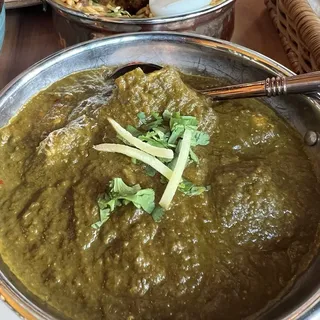 SAAG Chicken