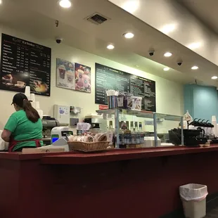 sushi and sashimi, interior