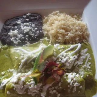 Camarones en Mole Verde