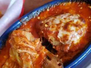 Gina's Italian Kitchen & Tavern
