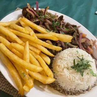 Lomo Saltado