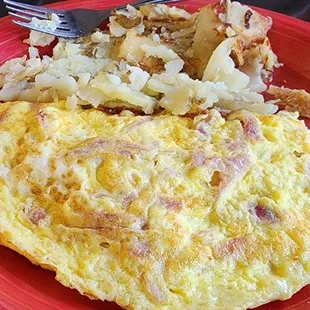 Ham &amp; cheese omelet, home fries...