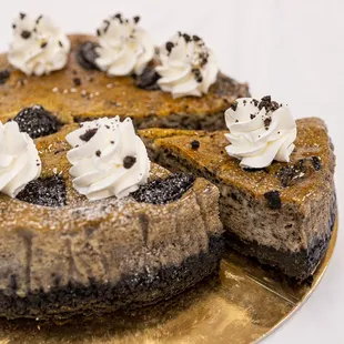 Oreo Cheesecake Slice