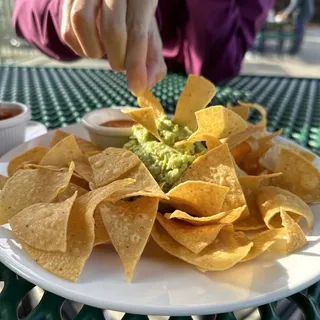 Rosi's Guacamole Bowl