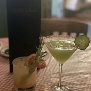 Salty Pompelmo and cucumber martini