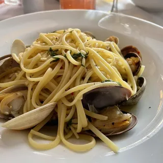 Linguine alle Vongole