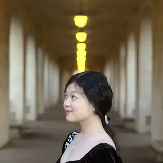 Brigitte H.