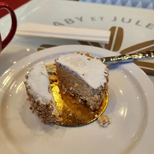  piece of cake on a plate