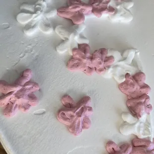 Blobs. Not even flowers