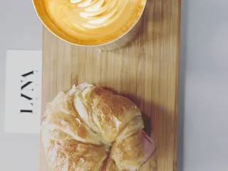 Luna Cafe