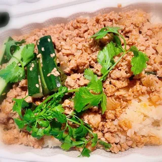Thai Basil Gai