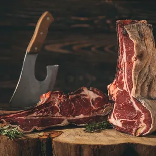 Aged Tomahawk