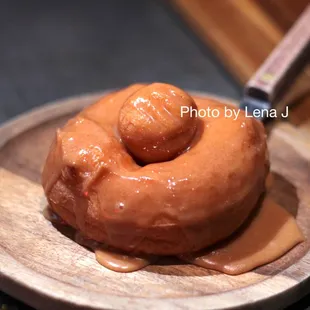 Kinako Mochi Donut ($5) - it&apos;s ok/good. It&apos;s quite dense and chewy. The glaze is quite thick, has a mild kinako flavor but is mostly sweet.