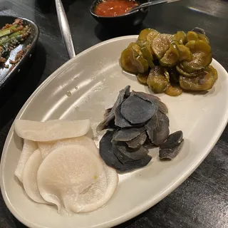 Kombu Marinated Vegetables