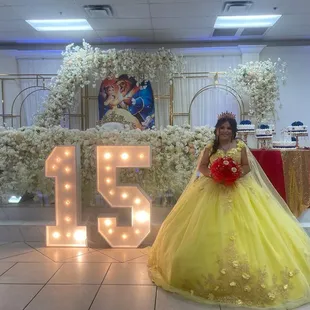 Beauty and the beast theme quinceńera !!!