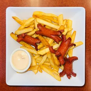 Salchipapas