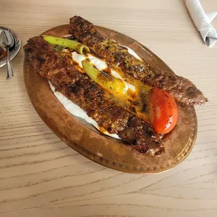 Lamb kebabs with yougurt