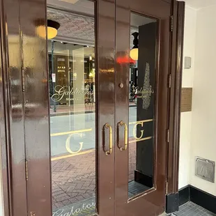 the entrance to the restaurant