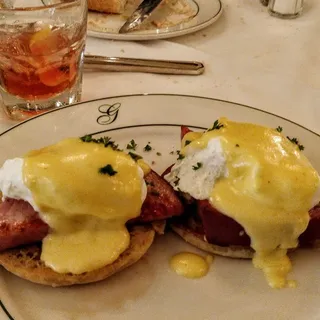 Eggs Benedict