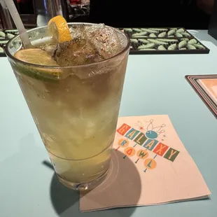 Apollo gin cocktail with metallic glitter