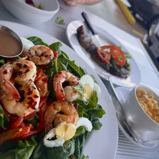 Hot Shrimp Salad with Baby Spinach* , Grilled Steak with Chimichurri Sauce* , Macaroni &amp; Cheese