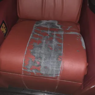 Screen 7, top row, seat 13