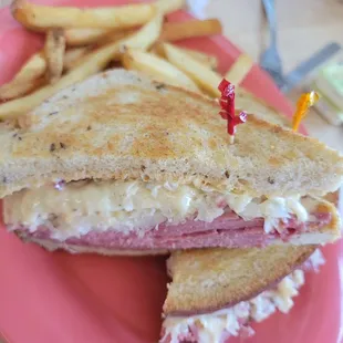 Omg..Reuben