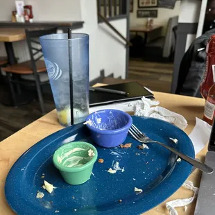 My empty plate.  Compliments to the chef boyyyyyyyt
