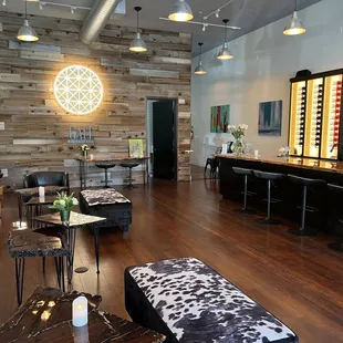 Gorgeous tasting room!