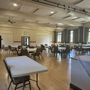 Kitchen entrance to reception area