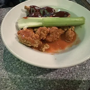 BBQ and Hot BBQ Wings