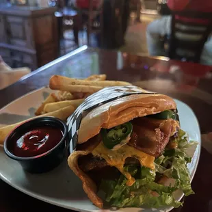 Bacon cheddar jalapeño burger