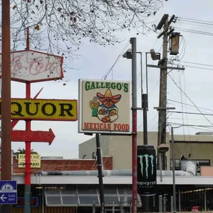 The sign - Liquor nearby!