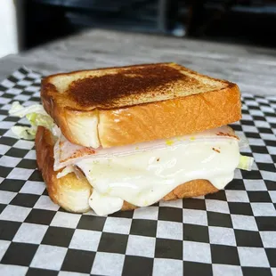 Turkey Swiss Sandwich