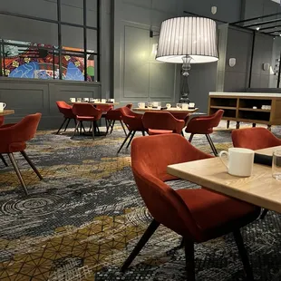 sushi and sashimi, interior