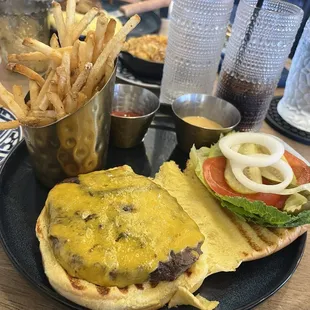 Gallery 41 Burger