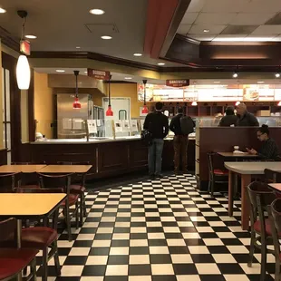 sushi and sashimi, interior