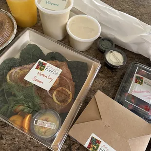 the contents of a meal