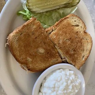 Grilled Turkey and Cheese Sandwich