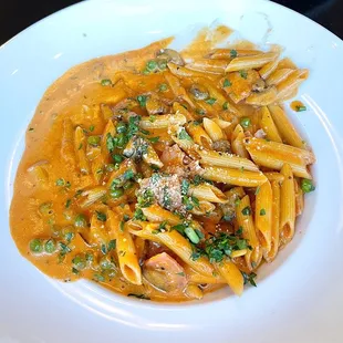 Penne alla Vodka Galliano Style