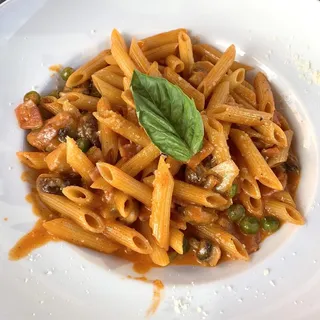 Penne alla Vodka Galliano Style