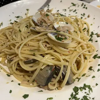 Clams Linguine