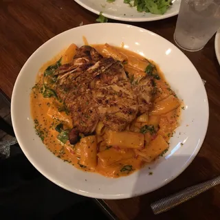 Chicken Rigatoni Vodka