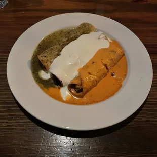 Enchiladas de la Familia was an excellent entree