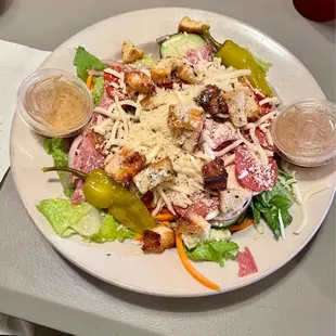 Deluxe Antipasta Salad was good