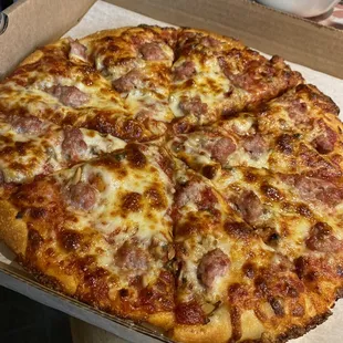 Sausage/mushroom pie (salad in the picture is not from Galluch)